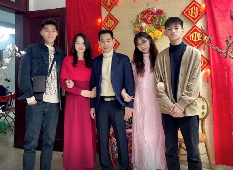 ngay-hoi-o-que-trung-ve-hieu-minh-sau-tam-hcv-sea-games