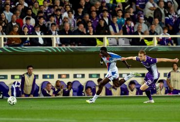 Fiorentina vs Crystal Palace (02:00 – 17/04)