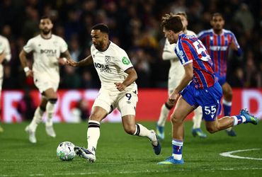 Crystal Palace vs West Ham (02:00 – 21/04)