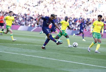 PSG vs FC Nantes (00:00 – 23/04)