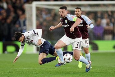 Aston Villa vs Bologna (02:00 – 17/04)