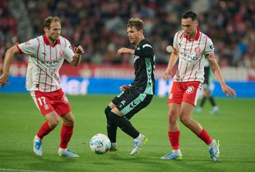Girona vs Real Betis (02:30 – 22/04)
