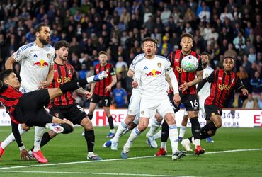 AFC Bournemouth  vs Leeds United (02:00 – 23/04)